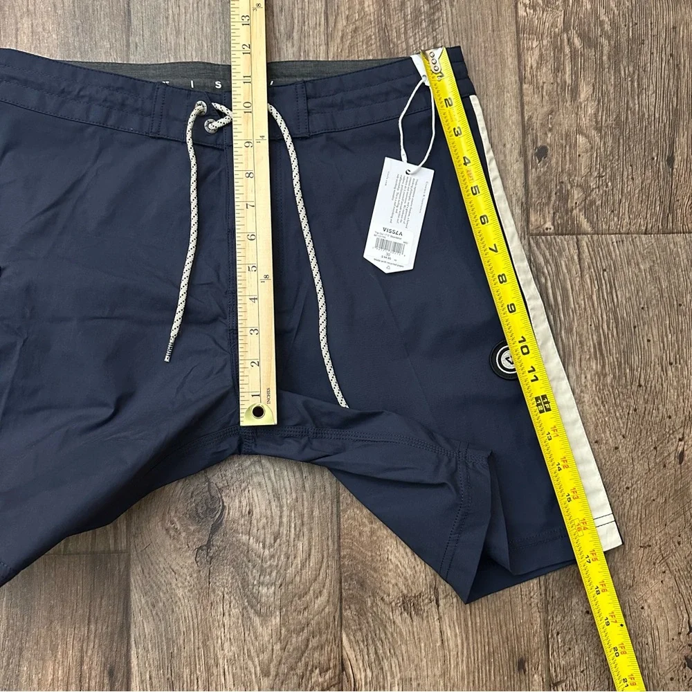 Vissla Men’s Trip Out  Boardshorts Men’s Size 30 Navy Blue